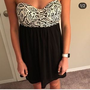 Black and white strapless dress